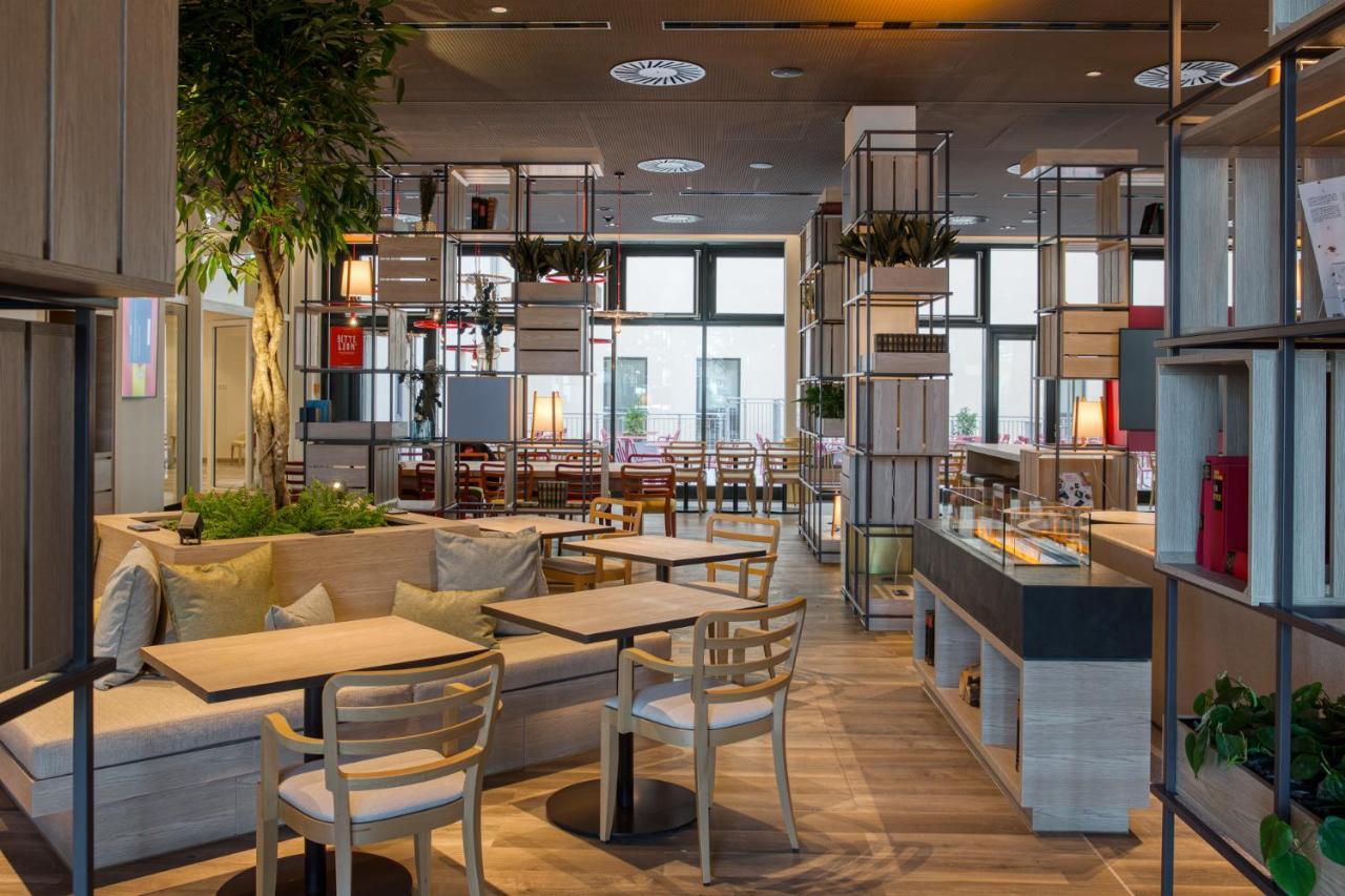 Hotel Intercityhotel Berlin Airport Ber Terminal 1 & 2 4*